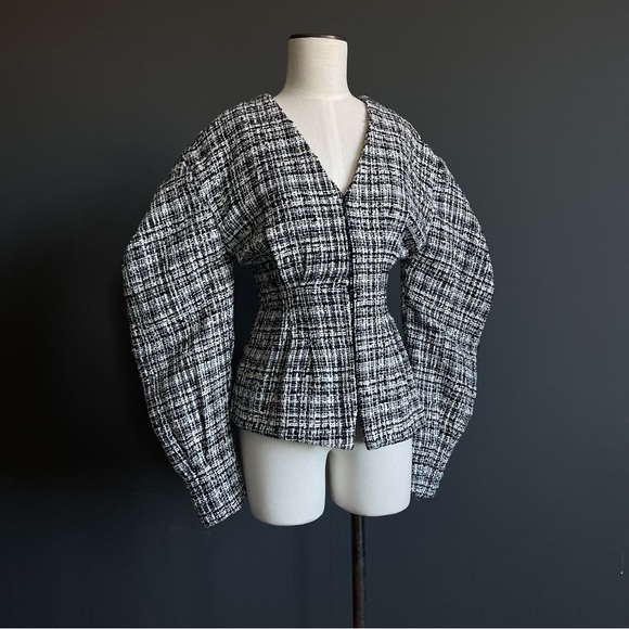 Unitedwood Black White Tweed Sculptural Statement Balloon Sleeve Jacket US 2